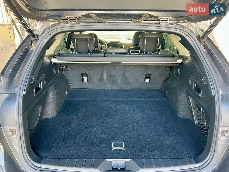 Позашляховик / Кросовер Subaru Outback 2021 в Києві
