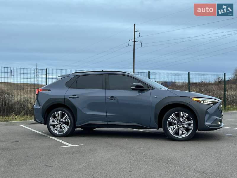 Внедорожник / Кроссовер Subaru Solterra 2022 в Ровно фото 15 Внедорожник / Кроссовер Subaru Solterra 2022 в Ровно