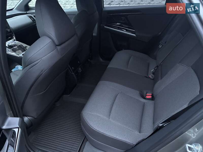 Позашляховик / Кросовер Subaru Solterra 2023 в Дніпрі фото 8 Позашляховик / Кросовер Subaru Solterra 2023 в Дніпрі