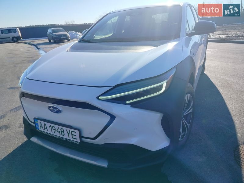 Позашляховик / Кросовер Subaru Solterra 2023 в Києві