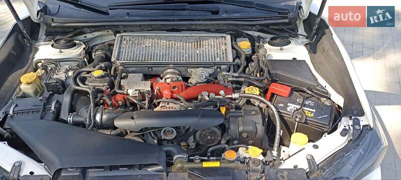 Седан Subaru WRX STI 2015 в Умани