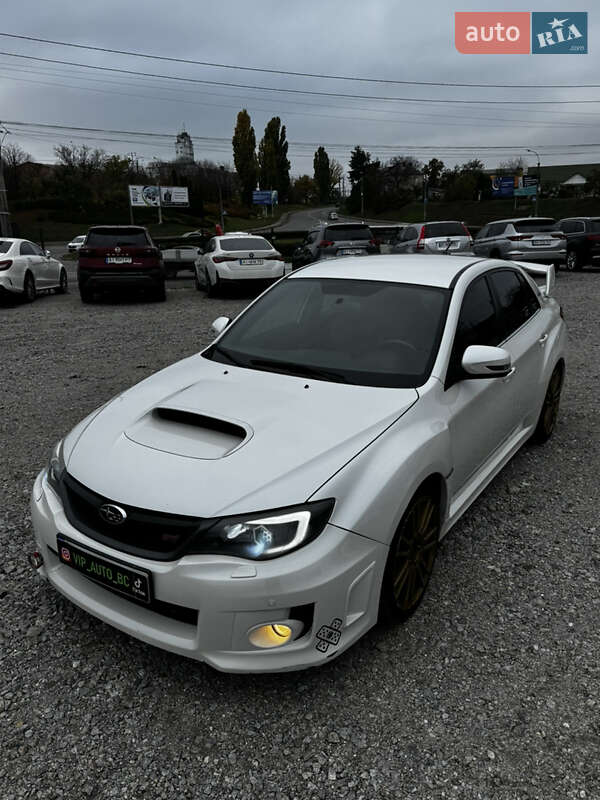 Седан Subaru WRX STI 2014 в Белой Церкви