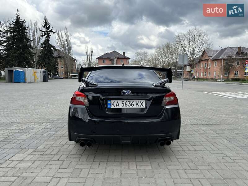 Седан Subaru WRX 2014 в Днепре