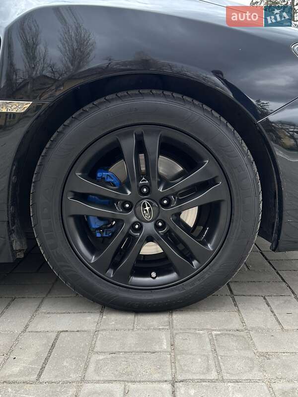Седан Subaru WRX 2014 в Днепре