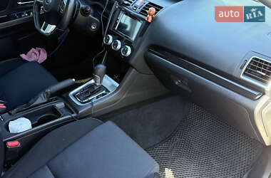 Седан Subaru WRX 2014 в 