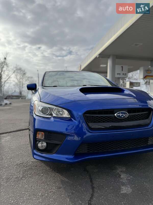 Седан Subaru WRX 2015 в Дніпрі