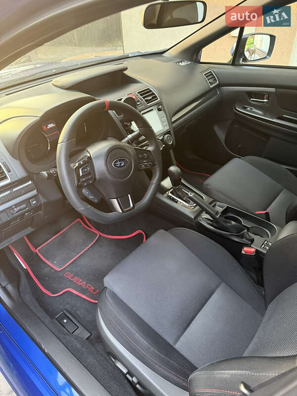 Седан Subaru WRX 2017 в Дніпрі