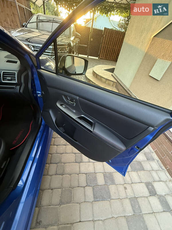 Седан Subaru WRX 2017 в Дніпрі