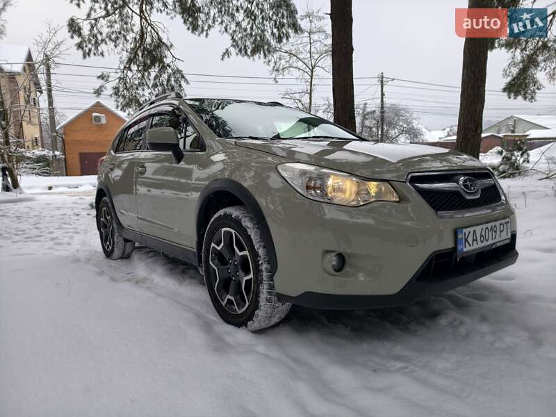 Внедорожник / Кроссовер Subaru XV 2013 в Киеве