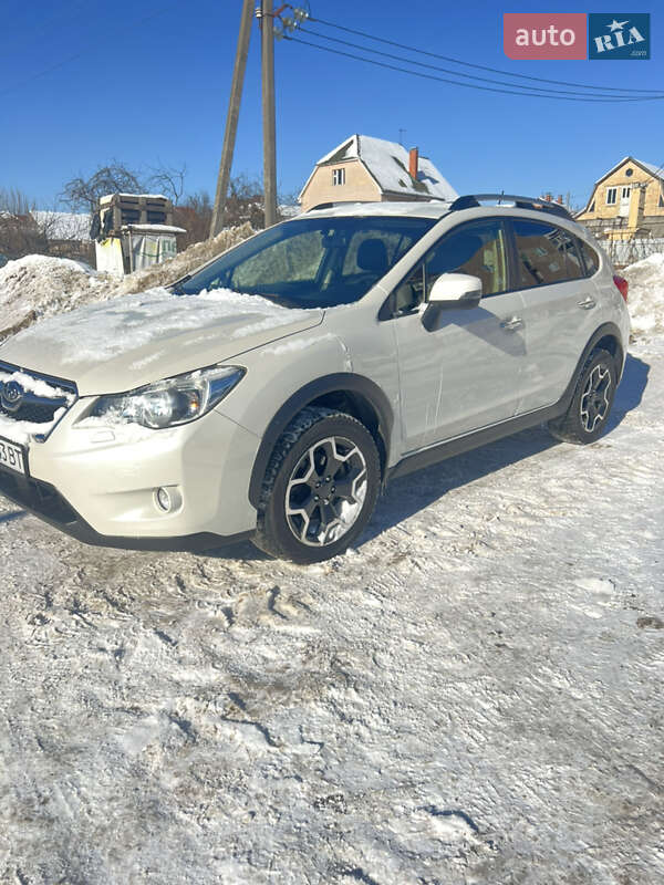 Внедорожник / Кроссовер Subaru XV 2014 в Киеве