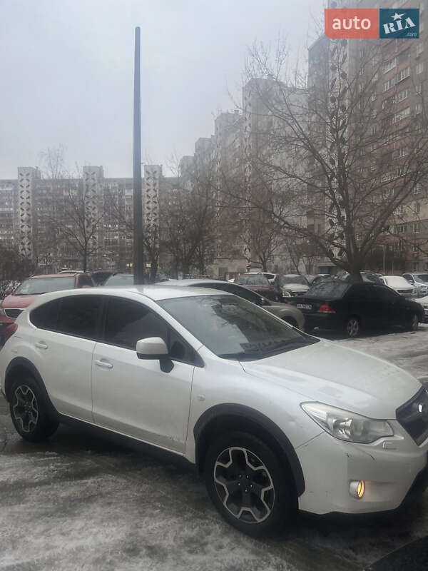 Позашляховик / Кросовер Subaru XV 2013 в Києві