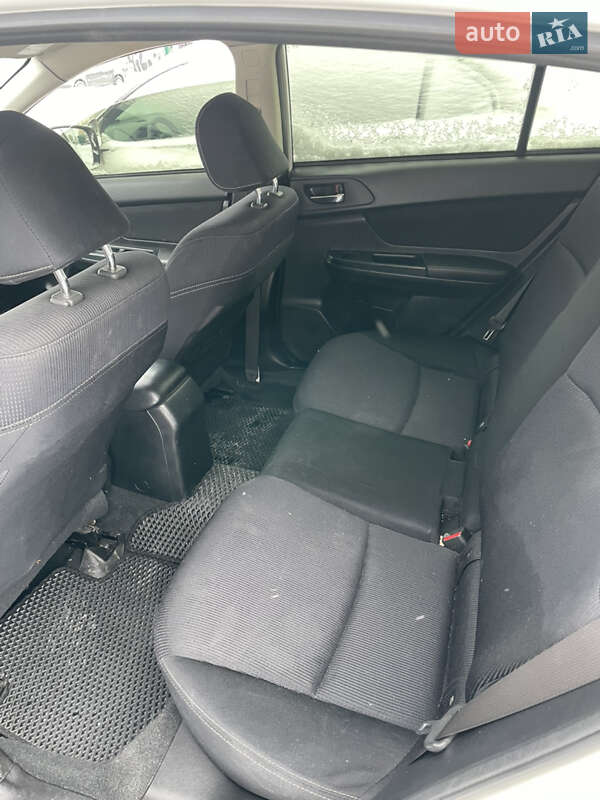 Позашляховик / Кросовер Subaru XV 2013 в Києві