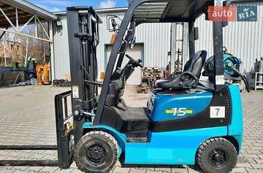 Вилочный погрузчик Sumitomo FG 2019 в 