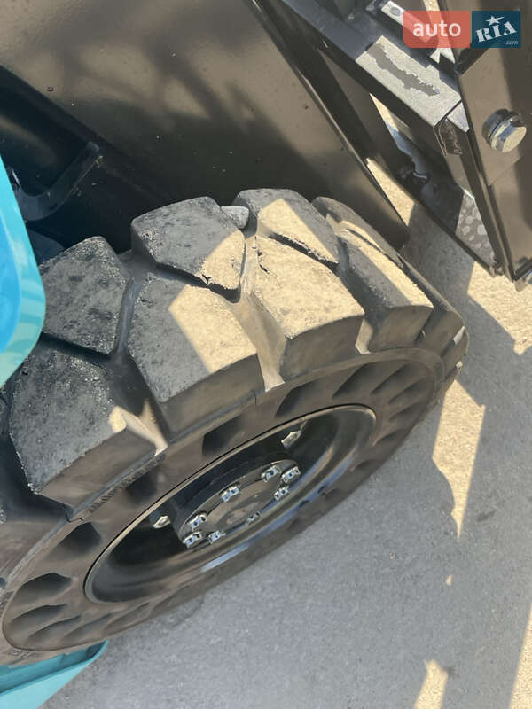 Вилочный погрузчик Sumitomo FG 2017 в Одессе