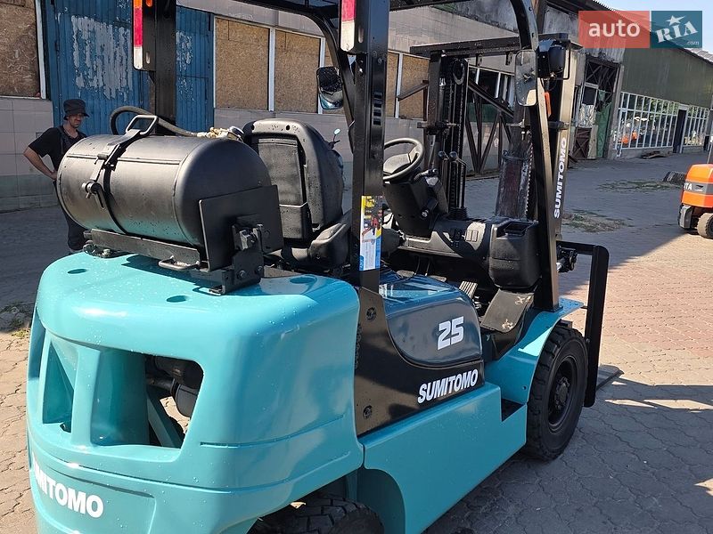 Вилочный погрузчик Sumitomo FG 2018 в Одессе