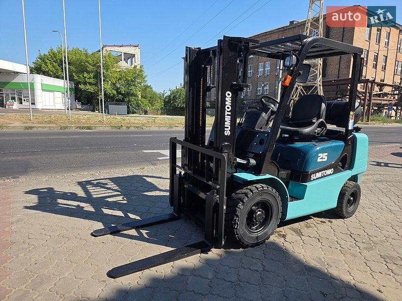 Вилочный погрузчик Sumitomo FG 2018 в Одессе