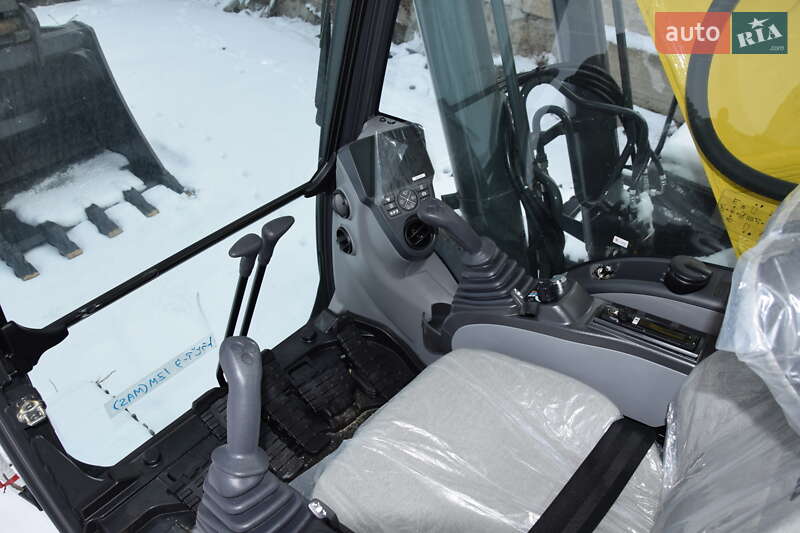 Гусеничний екскаватор Sumitomo SH250-6 2024 в Києві