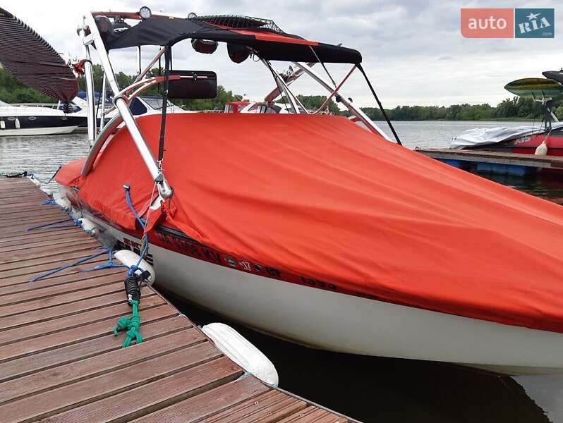 Лодка Supreme V220 2007 в Киеве фото 2 Лодка Supreme V220 2007 в Киеве