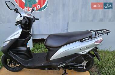 Максі-скутер Suzuki Address V125 2017 в 