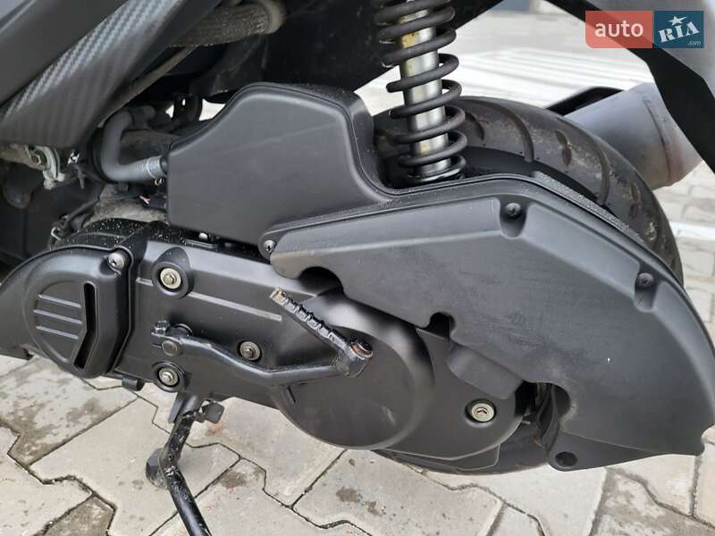 Скутер Suzuki Address V125 2014 в Остер