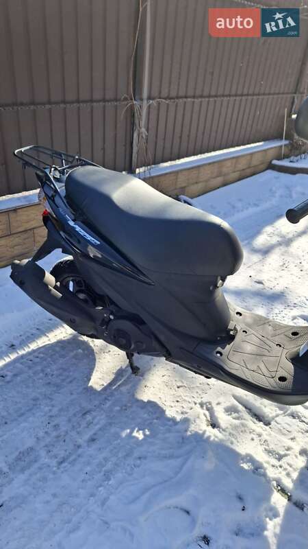 Макси-скутер Suzuki Address V125 2013 в Первомайске