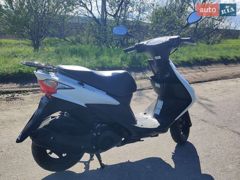 Скутер Suzuki Address V125 2014 в Харкові