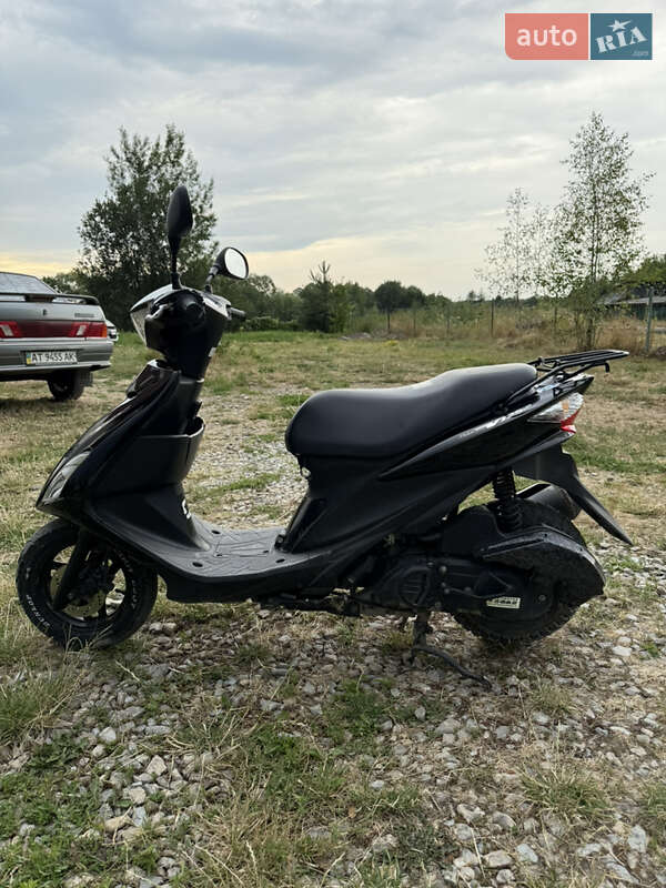 Мопеди Suzuki Address V125 2015 в Івано-Франківську