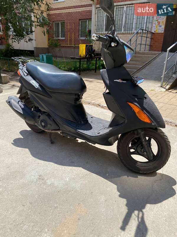 Макси-скутер Suzuki Address V125 2013 в Одессе