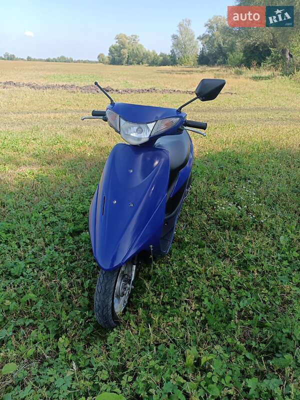 Suzuki Address V50 2013