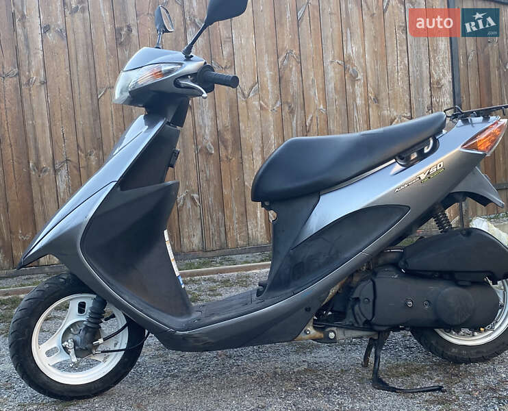 Скутер Suzuki Address V50 2007 в Луці-Мелешківській