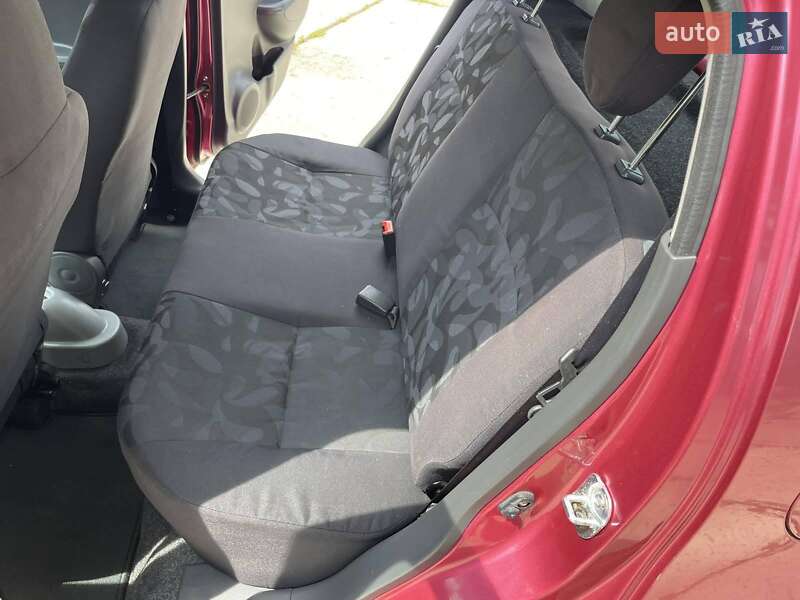 Седан Suzuki Alto 2009 в Стрию