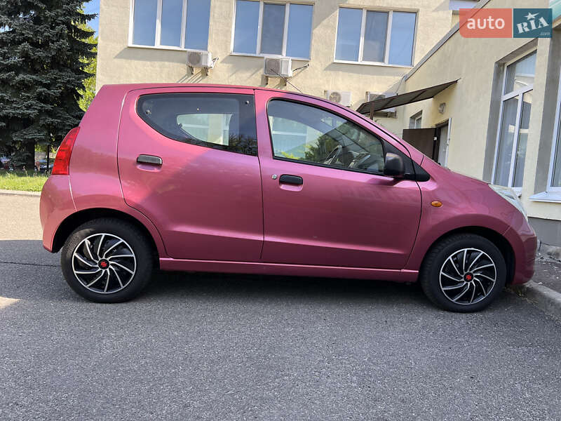 Хетчбек Suzuki Alto 2011 в Броварах
