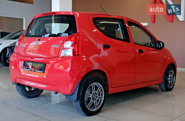 Хетчбек Suzuki Alto 2013 в 