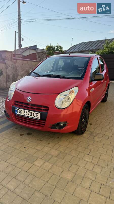 Хэтчбек Suzuki Alto 2010 в Ровно