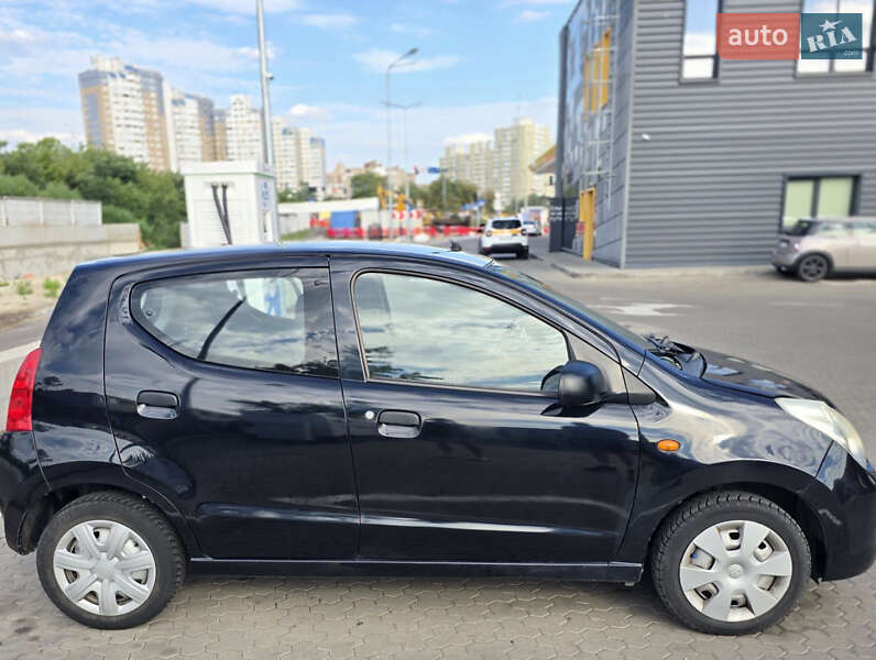 Хэтчбек Suzuki Alto 2011 в Киеве
