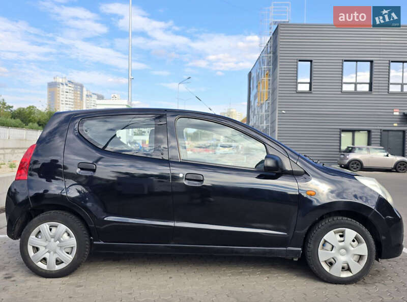 Хэтчбек Suzuki Alto 2011 в Киеве