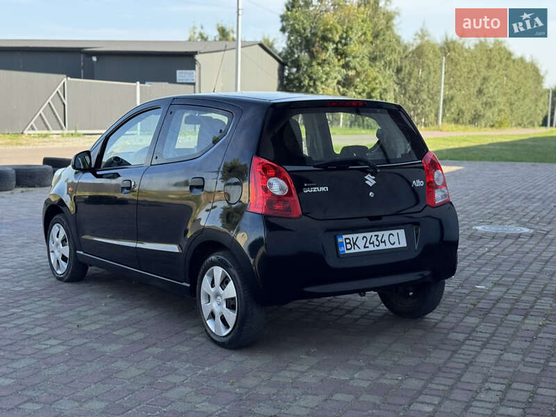 Хетчбек Suzuki Alto 2011 в Рівному