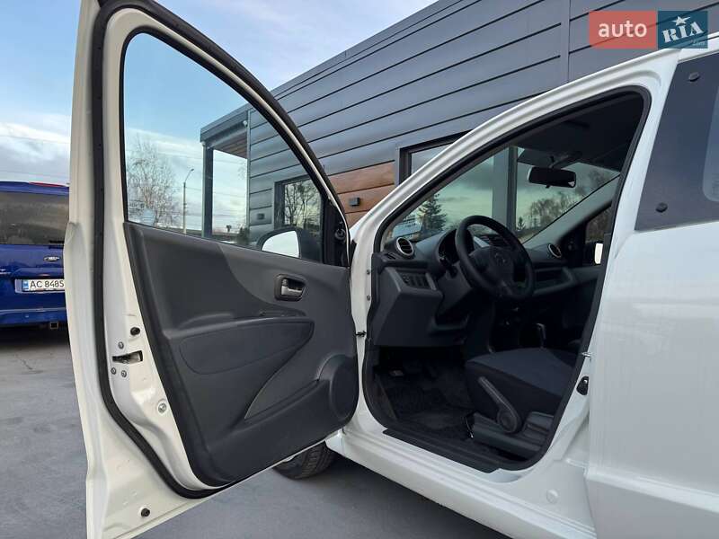 Хэтчбек Suzuki Alto 2013 в Ровно