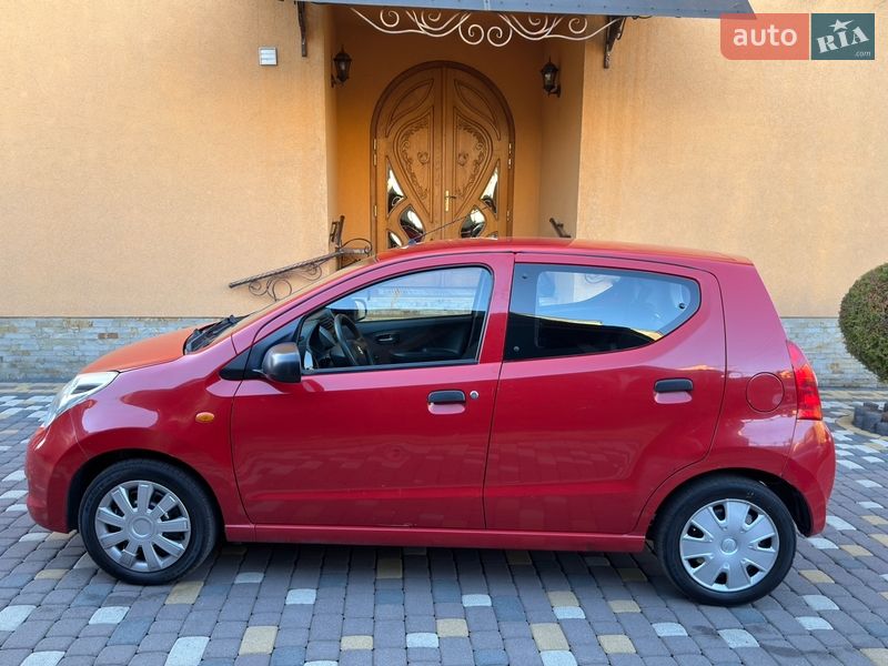 Хэтчбек Suzuki Alto 2013 в Тячеве