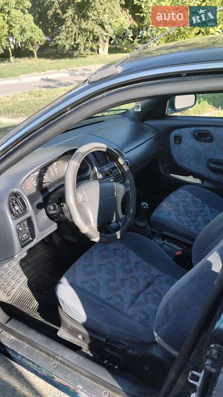 Седан Suzuki Baleno 1996 в Борисполе