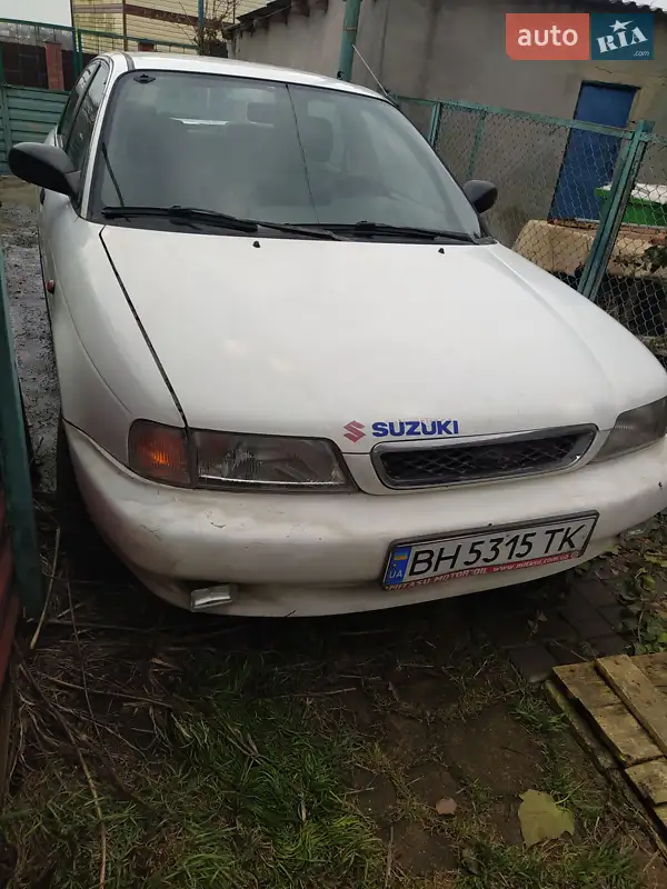 Suzuki Baleno 1998