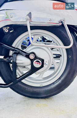 Мотоцикл Чоппер Suzuki Boulevard C50 2013 в 