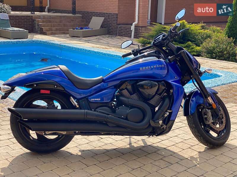 Мотоцикл Круізер Suzuki Boulevard M109R 2017 в 