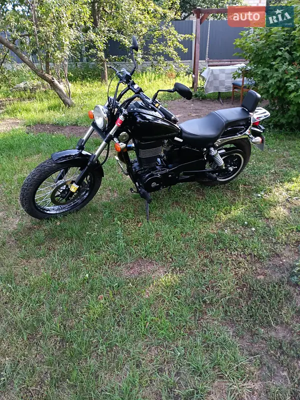 Suzuki Boulevard S40 2016