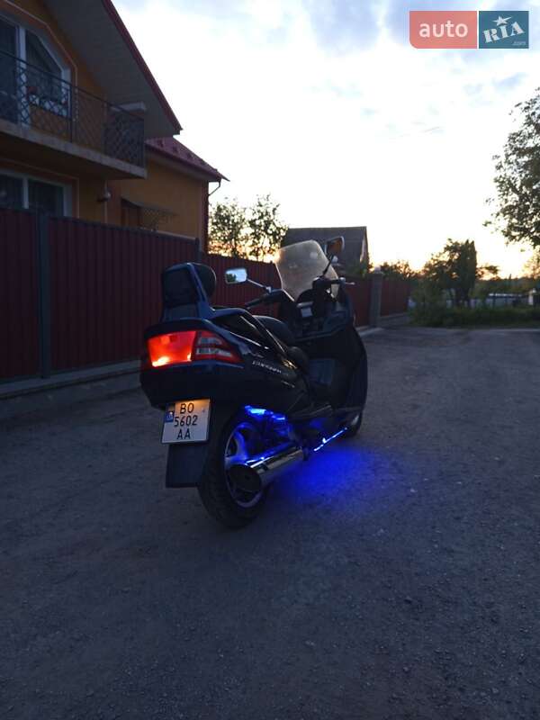 Макси-скутер Suzuki Burgman 400 2007 в Тернополе фото 12 Макси-скутер Suzuki Burgman 400 2007 в Тернополе