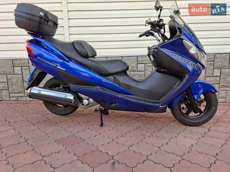 Suzuki Burgman 400 2010