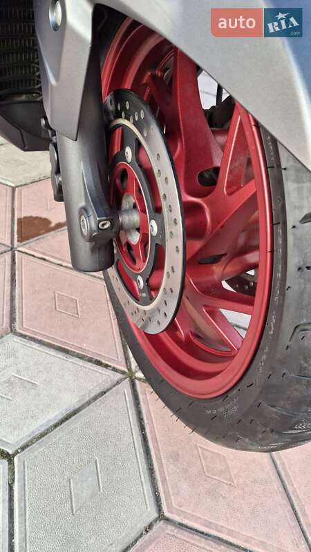 Макси-скутер Suzuki Burgman 400 2018 в Днепре