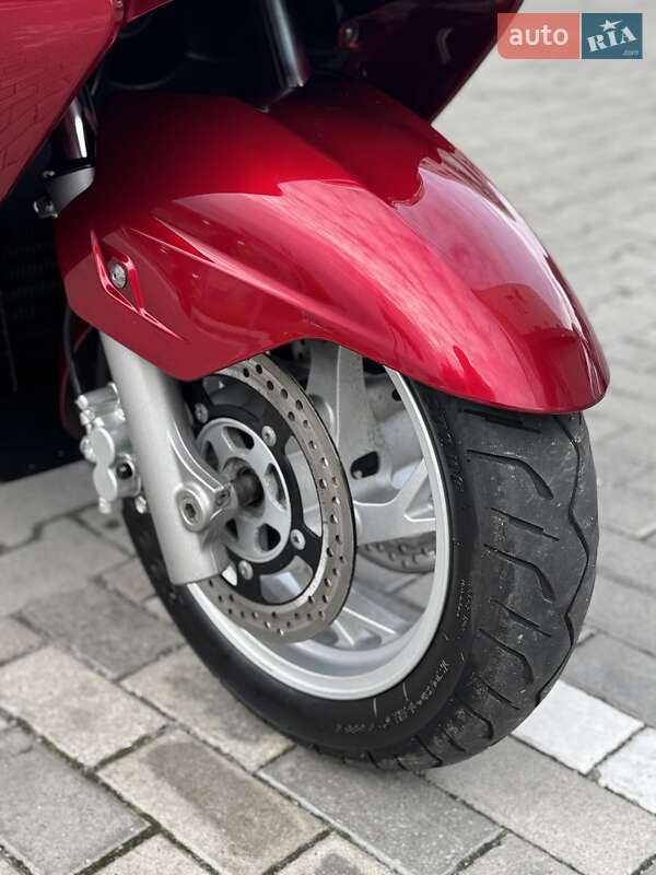 Макси-скутер Suzuki Burgman 400 2008 в Ровно