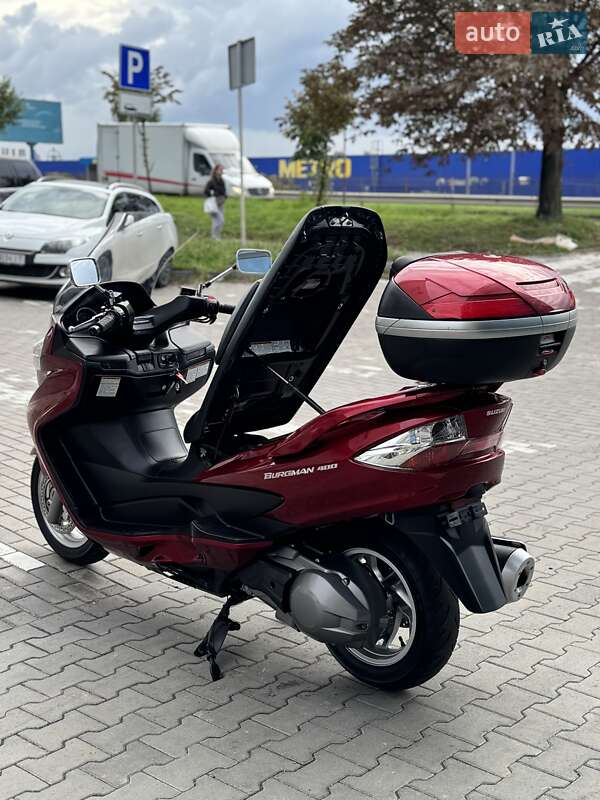 Макси-скутер Suzuki Burgman 400 2008 в Ровно