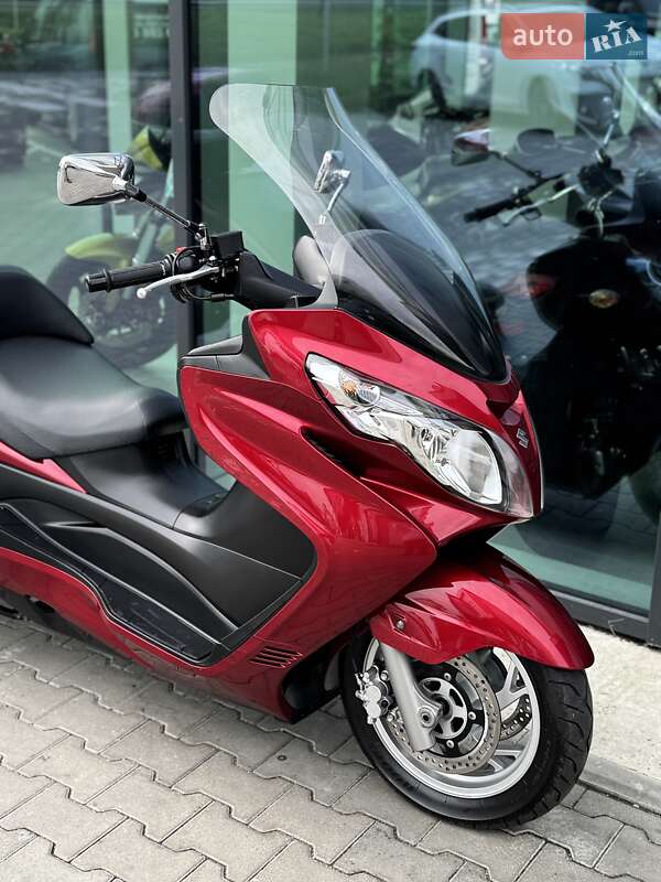 Макси-скутер Suzuki Burgman 400 2008 в Ровно